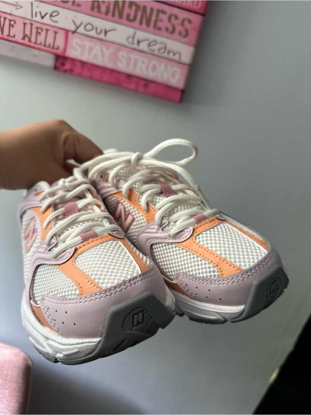 New Balance 530 Sneakers from Finish Line - Picture 14 of 15